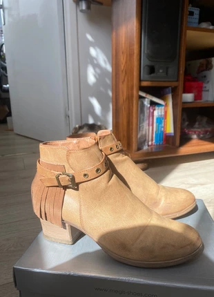 Bottines basses à frange, marque: Casual by Gémo, état: Très bon état, taille: 39, 5,00 €, 5,95 € Protection acheteurs incluse