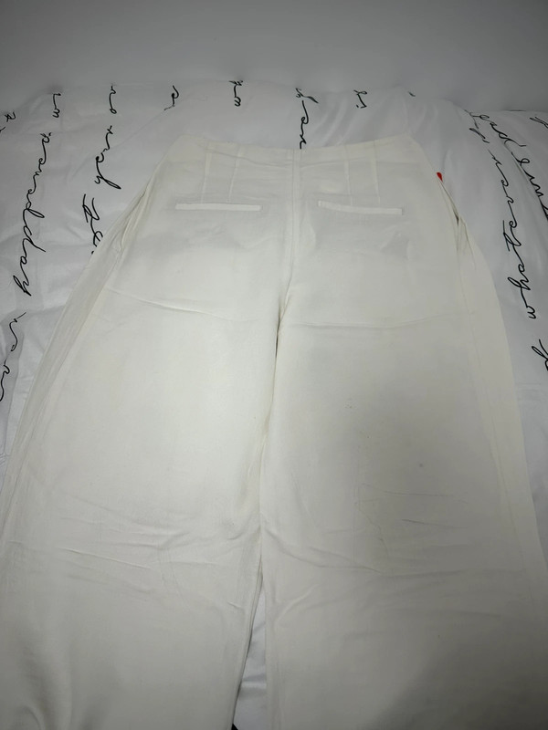 Pantalón crema ZARA 3