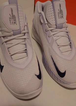 Nike G.T Jump Academy 🏀 😍, marque: Nike, état: Neuf avec étiquette, taille: 38, 64,00 €, 67,90 € Protection acheteurs incluse