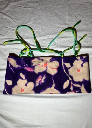 Top a fascia Zara floreale – Spalline incrociate, mai indossato, brand: Zara, condizioni: Nuovo senza cartellino, taglia: XS / IT 38 / EU 34, €7.15, €8.21 include la Protezione acquisti