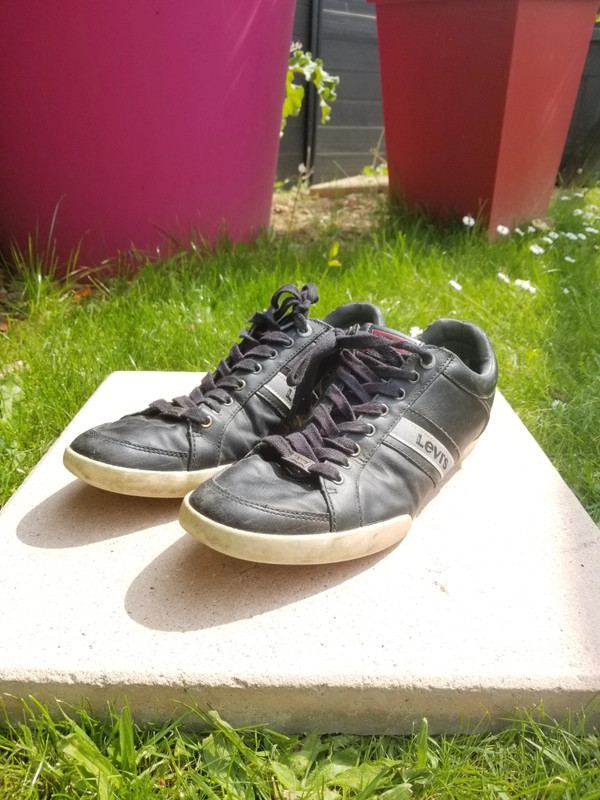 Chaussures Levi's Homme - Vinted