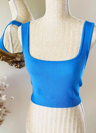 top crop cotele bleu azur coupe ajustee col carre larges bretelles neuf zara taille m basique, brand: Zara, condition: New without tags, size: M / 38 / 10, €14.00, €15.40 includes Buyer Protection