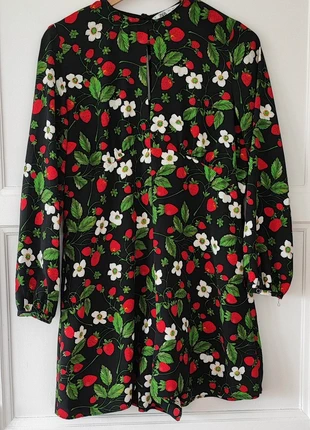 Combi short noire fraise Zara, brand: Zara, condition: Very good, size: L / 40 / 12, €16.00, €17.50 includes Buyer Protection