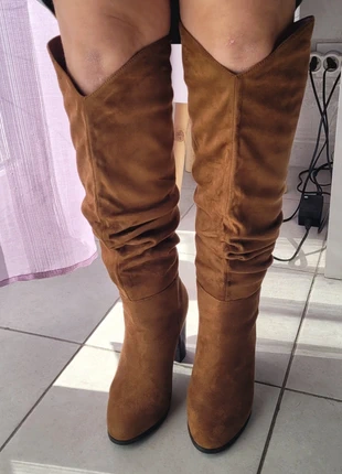 Bottes à talon 38 neuves , estado: Novo com etiquetas, tamanho: 38, €20.00, €21.70 inclui Proteção do Comprador