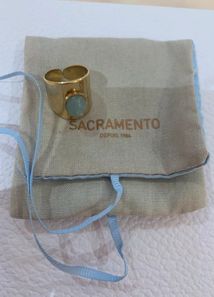 Bague - Sacramento, marke: Sacramento, zustand: Zufriedenstellend, größe: Größenverstellbar, 8,00 €, 9,10 € inklusive Vinted-Käuferschutz