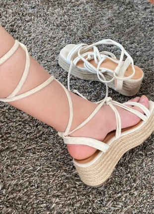 Sandales compensées espadrilles 39, marque: Shein, état: Très bon état, taille: 39, 15,00 €, 16,45 € Protection acheteurs incluse