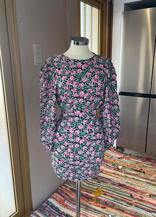 Robe de soirée fleuri femme Zara, merk: Zara, staat: Heel goed, maat: S / 36 / 8, € 10,00, € 11,20 inclusief Kopersbescherming