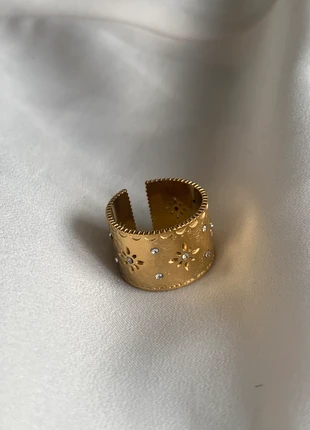 Bague notbranded Asha, marque: notbranded, état: Très bon état, taille: Ajustable, 10,00 €, 11,20 € Protection acheteurs incluse