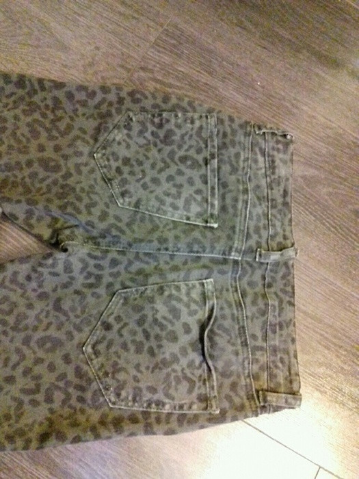 Jeans léopards kaki 3