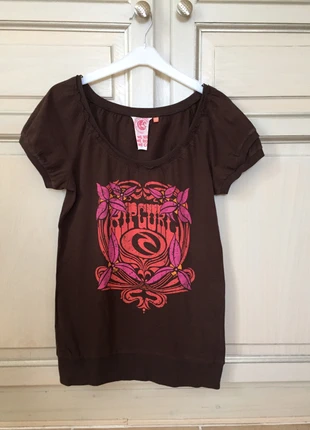 T shirt Rip Curl T. M , marque: Rip Curl, état: Bon état, taille: M / 38 / 10, 4,00 €, 4,90 € Protection acheteurs incluse