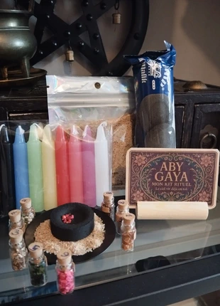 Kit Rituel Pack Découverte 8 bougies 8 encens et accessoires, brand: ABY GAYA, condition: New with tags, €9.00, €10.15 includes Buyer Protection