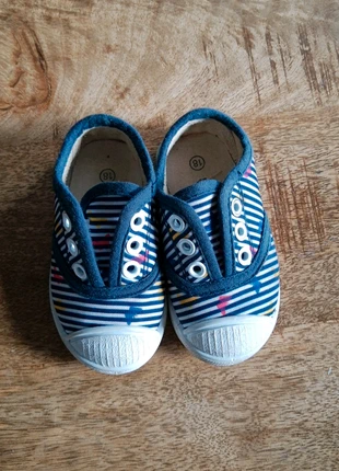 Chaussures bébé pointure18 , marca: frimouss, estado: Bueno, tamaño: 18, 1,00 €, 1,75 € Protección al comprador incluida