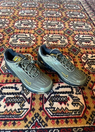 Nike Air max 3 Green Olive, marca: Nike, estado: Nuevo con etiquetas, tamaño: 40, 130,00 €, 136,50 € Protección al comprador incluida