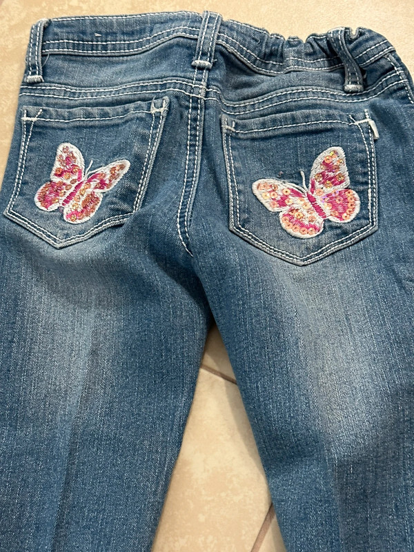 Toddler girl Denim Blue Butterfly Jeans size 5 3