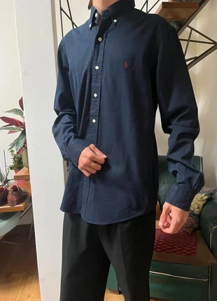 Chemise Ralph Lauren bleu marine noir logo rouge en taille M, merk: Ralph Lauren, staat: Heel goed, maat: M, € 29,90, € 32,10 inclusief Kopersbescherming