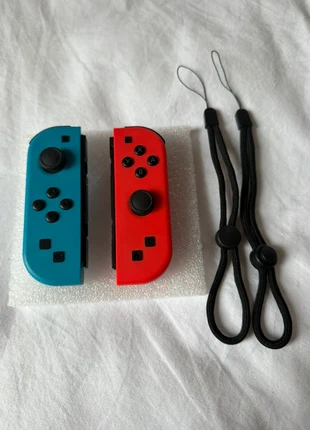 Manettes joycons neuves, brand: aucune, condition: New with tags, €21.90, €23.70 includes Buyer Protection