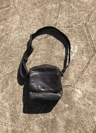 Sacoche Arthur et Aston en cuir avec multiples poches, marque: Arthur & Aston, état: Bon état, 7,00 €, 8,05 € Protection acheteurs incluse