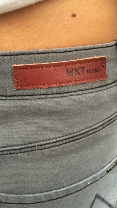 Pantalon gris MKT 3
