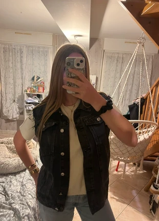 veste en jean noir, marque: Shein, état: Très bon état, taille: M / 38 / 10, 20,00 €, 21,70 € Protection acheteurs incluse