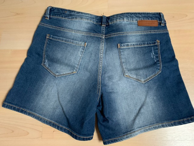 Short en jeans fille 2