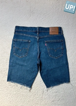 Short jean Levi’s 511 vintage 03’s - Bleu marine - Coupe droite - W32 (FR42), marque: Levi's, état: Très bon état, taille: W32 | FR 42, 24,90 €, 26,85 € Protection acheteurs (Pro) incluse