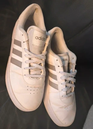 Adidas White & Grey Trainers (Size UK 8), brand: adidas, condition: Good, size: 8, £7.99, £9.09 includes Buyer Protection