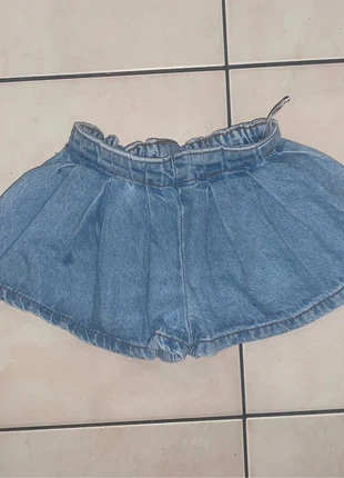 short fille, marke: Zeeman, zustand: Sehr gut, größe: 9-12 Monate / 74, 1,00 €, 1,75 € inklusive Vinted-Käuferschutz