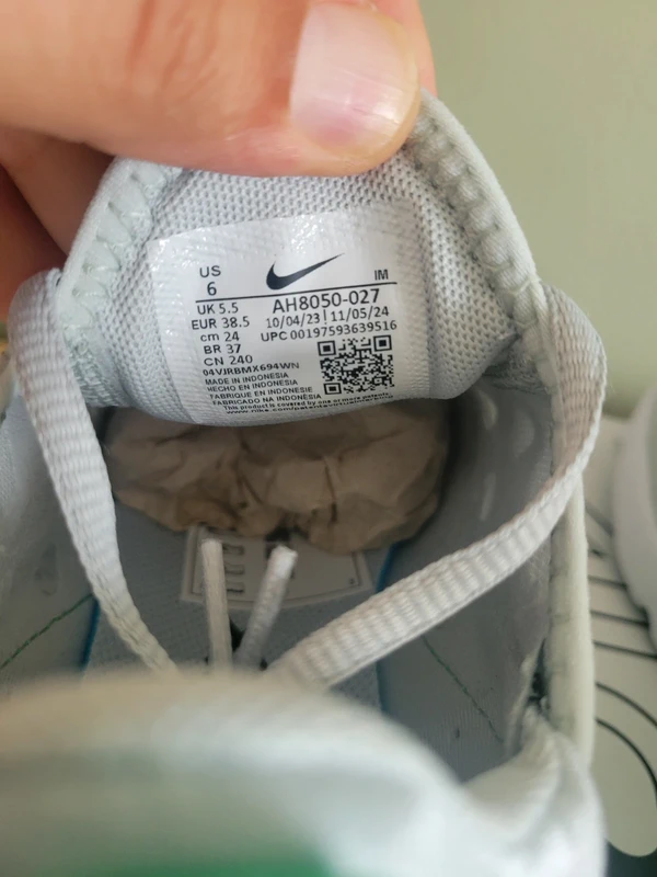 Nike Air Max 270 T38,5 100% Authentique - photo numéro 9
