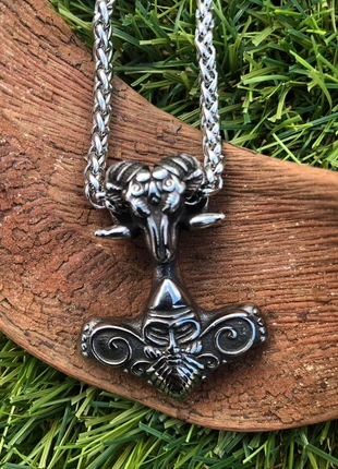 Pendant necklace with ram's head and Thor's hammer of Odin's warrior ,60cm chain, estado: Nuevo sin etiquetas, 15,00 €, 16,45 € Protección al comprador Pro incluida