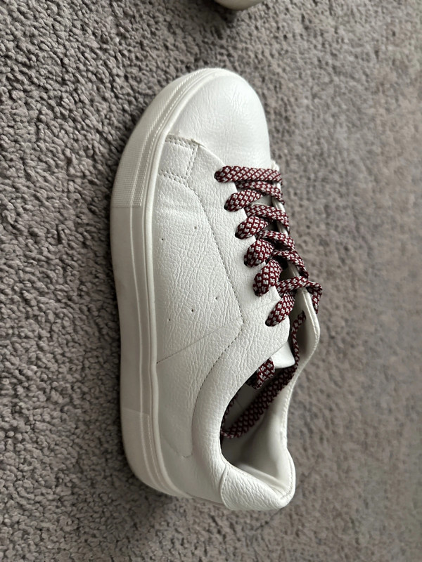 White Ichi sneakers 3