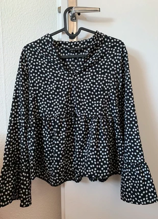 chemisier fleuri noir et blanc , brand: Shein, condition: Very good, size: S / 36 / 8, €3.00, €3.85 includes Buyer Protection