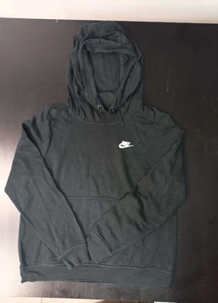 Pull Nike noir , merk: Nike, staat: Goed, maat: M, € 20,00, € 21,70 inclusief Kopersbescherming