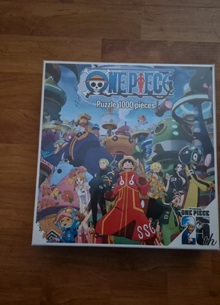 Puzzle one piece 1000 pieces sous blister plus poster, marque: TOPI games, état: Neuf avec étiquette, 8,00 €, 9,10 € Protection acheteurs incluse