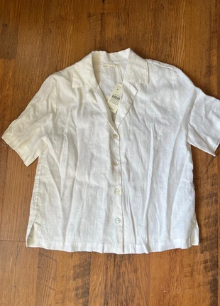 100% linen shirt OYSHO M (new with tag), marke: Oysho, zustand: Neu, mit Etikett, größe: M / 38 / 10, 19,00 €, 20,65 € beinhaltet Vinted-Käuferschutz Pro