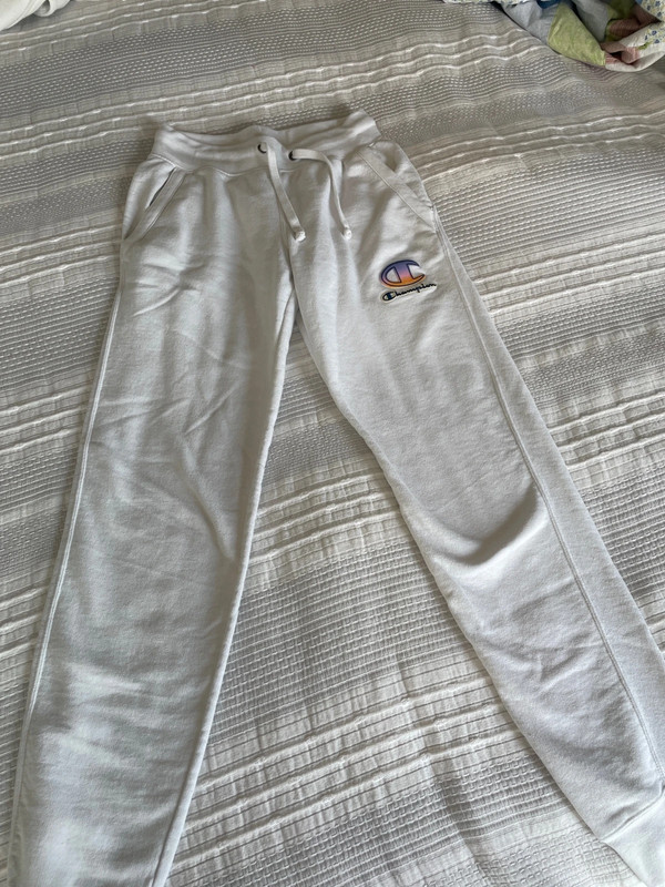 White Champion Sweats 2