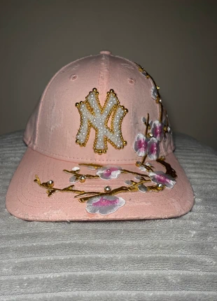 Pink New Era Cap, brand: New Era, condition: New without tags, size: One size, £42.00, £44.80 includes Buyer Protection