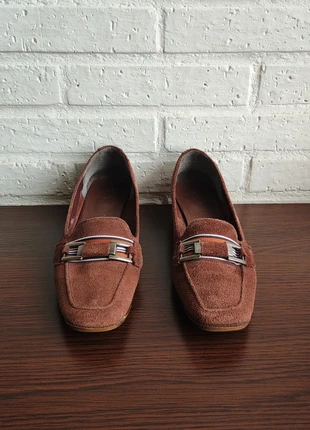 🍂Prepárate para el otoño🍂💥Mocasines
Horsebit loafer💥Con aire retro que nunca pasa de moda🌟, marca: zapateria local, estado: Muy bueno, tamaño: 37, 18,00 €, 19,60 € Protección al comprador incluida