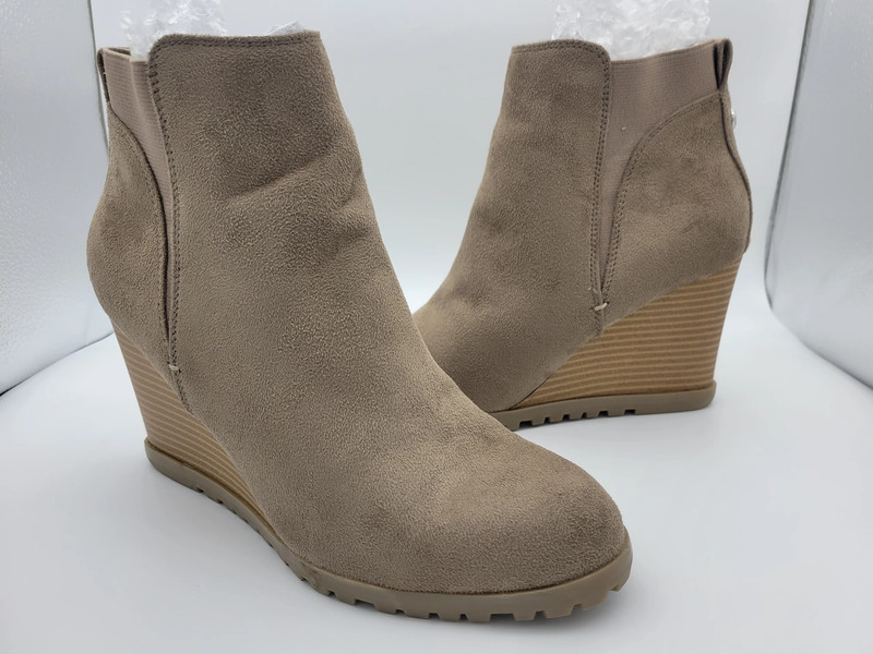 Nine West Wedge Booties 7.5 Womens 1