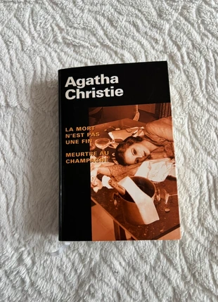 Livre Agatha Christie Double roman La mort n’est pas une fin Meurtre au champagne 00s, condition: Very good, €3.50, €4.38 includes Buyer Protection