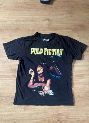 T-shirt Pulp Fiction, marque: Vintage, état: Très bon état, taille: S, 15,00 €, 16,45 € Protection acheteurs incluse