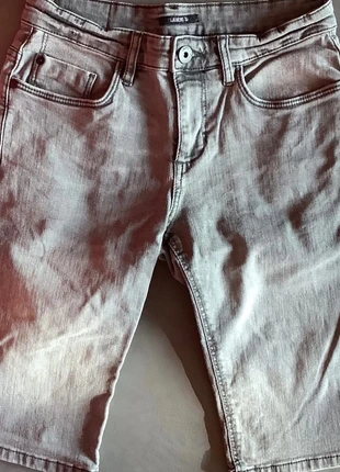 Short en jean Liberto taille S Gris / noir, marque: Liberto, état: Très bon état, taille: S, 4,00 €, 4,90 € Protection acheteurs incluse