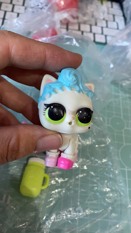 Kitty cat top lol doll