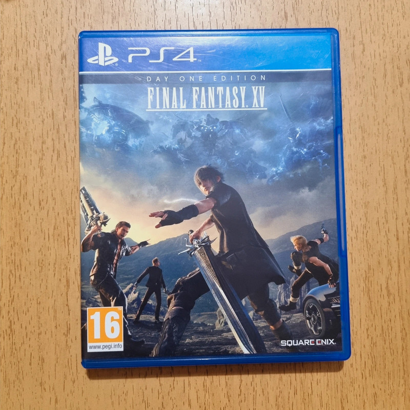 Final Fantasy XV Final Fantasy XV Standard Edition Square Enix PS4 Físico