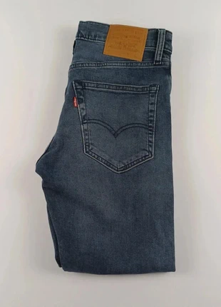 Jean levi's skinny taper homme w30 fr40 bleu Longueur total 98cm, marque: Levi's, état: Très bon état, taille: W30 | FR 40, 29,99 €, 32,19 € Protection acheteurs (Pro) incluse
