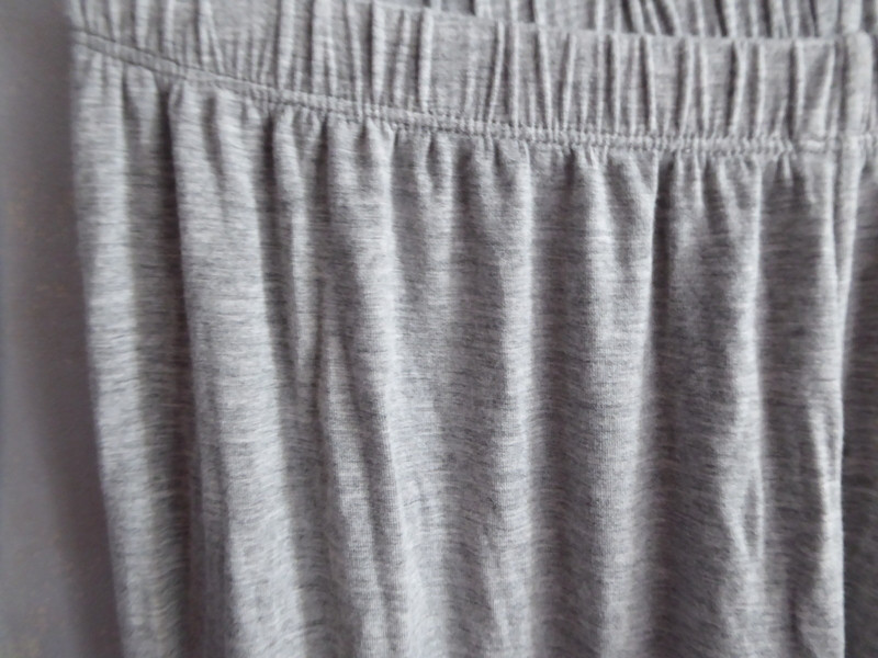 Pantalon de pyjama gris clair, taille 10-12ans 3