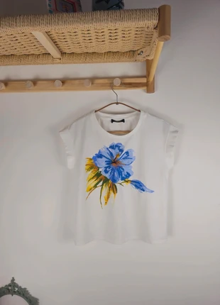 T-shirt bianca ricamata di Twinset Attitude, marke: Twin Set, zustand: Sehr gut, größe: S / 36 / 8, 16,00 €, 17,50 € inklusive Vinted-Käuferschutz