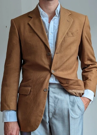 Beau blazer vintage en flanelle 80% laine, marque: Vintage, état: Très bon état, taille: 48, 42,00 €, 44,80 € Protection acheteurs (Pro) incluse