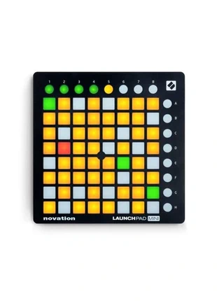 Novation launchpad MK2, marque: Novation, état: Très bon état, 60,00 €, 63,70 € Protection acheteurs incluse