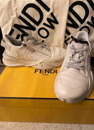 Fendi Flow taille 42, merk: Fendi, staat: Heel goed, maat: 42, € 370,00, € 389,20 inclusief Kopersbescherming