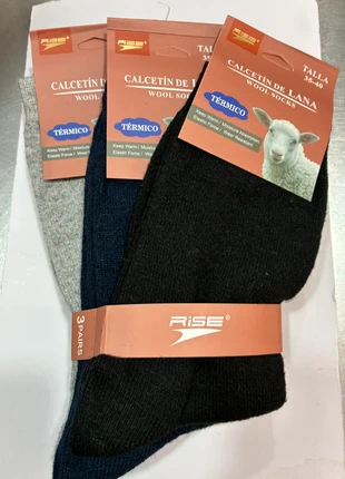 Meias de lã 🧶 para mulheres nova macias, quentinhas e super confortáveis!, merk: Local, staat: Nieuw zonder prijskaartje, maat: Universeel, € 8,75, € 9,89 inclusief Kopersbescherming